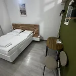 Old Town Trotters Heritage Apartman