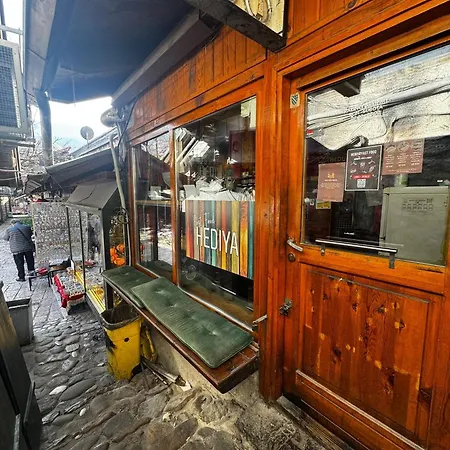 Old Town Trotters Heritage *