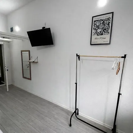 Old Town Trotters Heritage Apartment